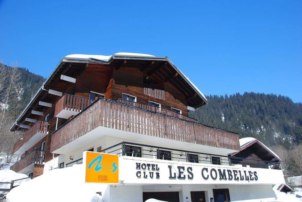 Hotel Les Combelles Châtel Exteriör bild