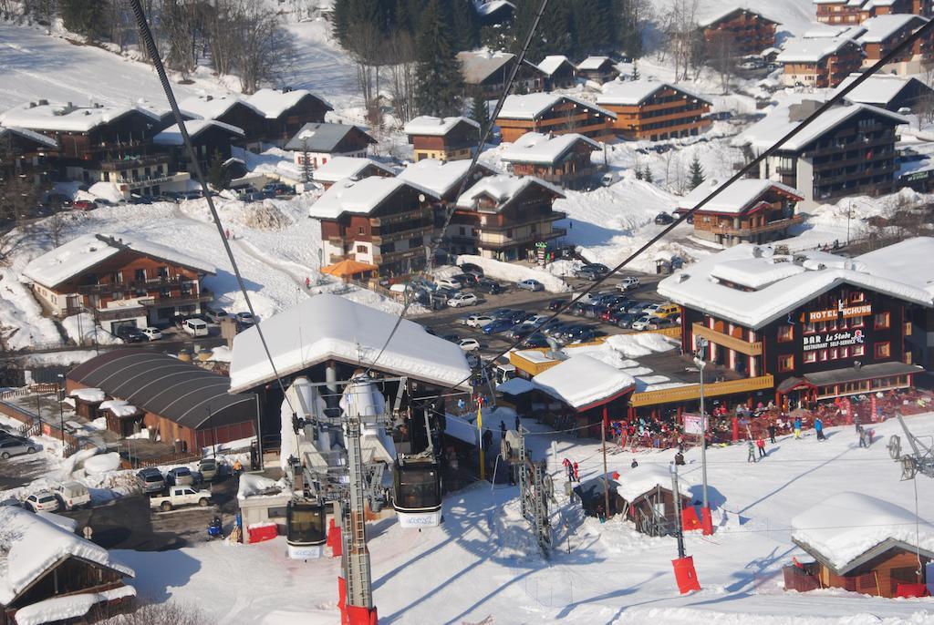 Hotel Les Combelles Châtel Exteriör bild