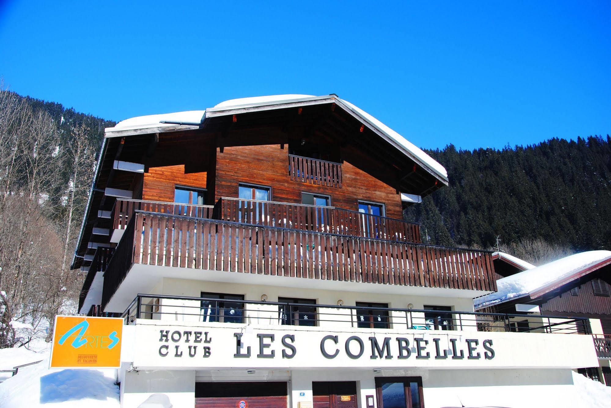 Hotel Les Combelles Châtel Exteriör bild