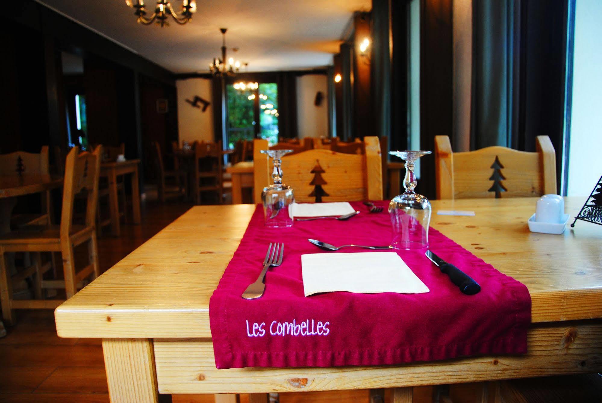 Hotel Les Combelles Châtel Exteriör bild